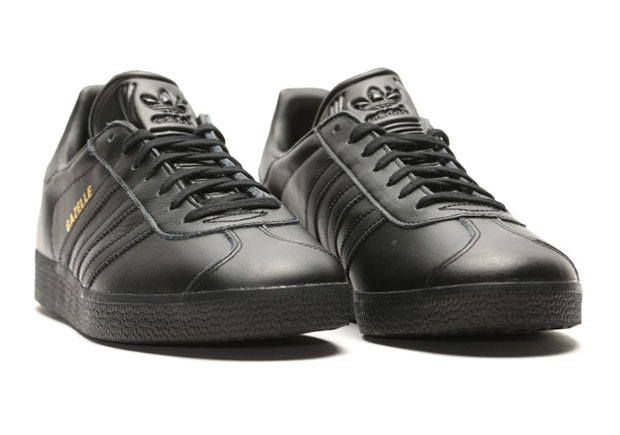 adidas Gazelle All Black Leather | Magazine España
