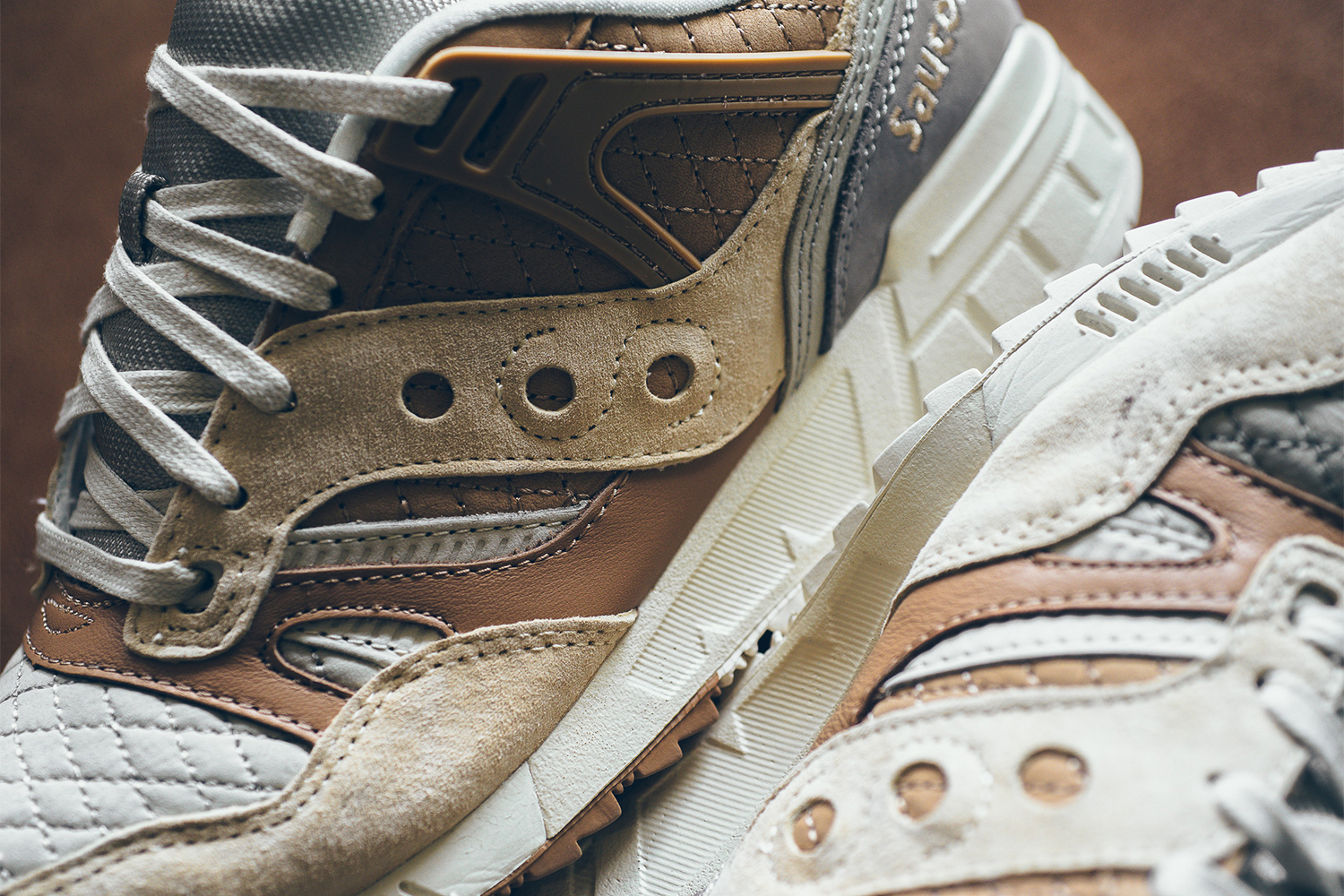 saucony-grid-sd-quilted-tan-grey-02