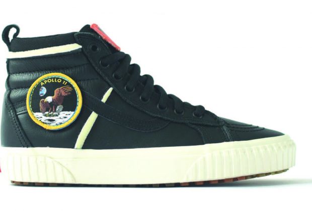 Excelente bahía negro NASA X VANS SK8-HI | Sneakers Magazine España