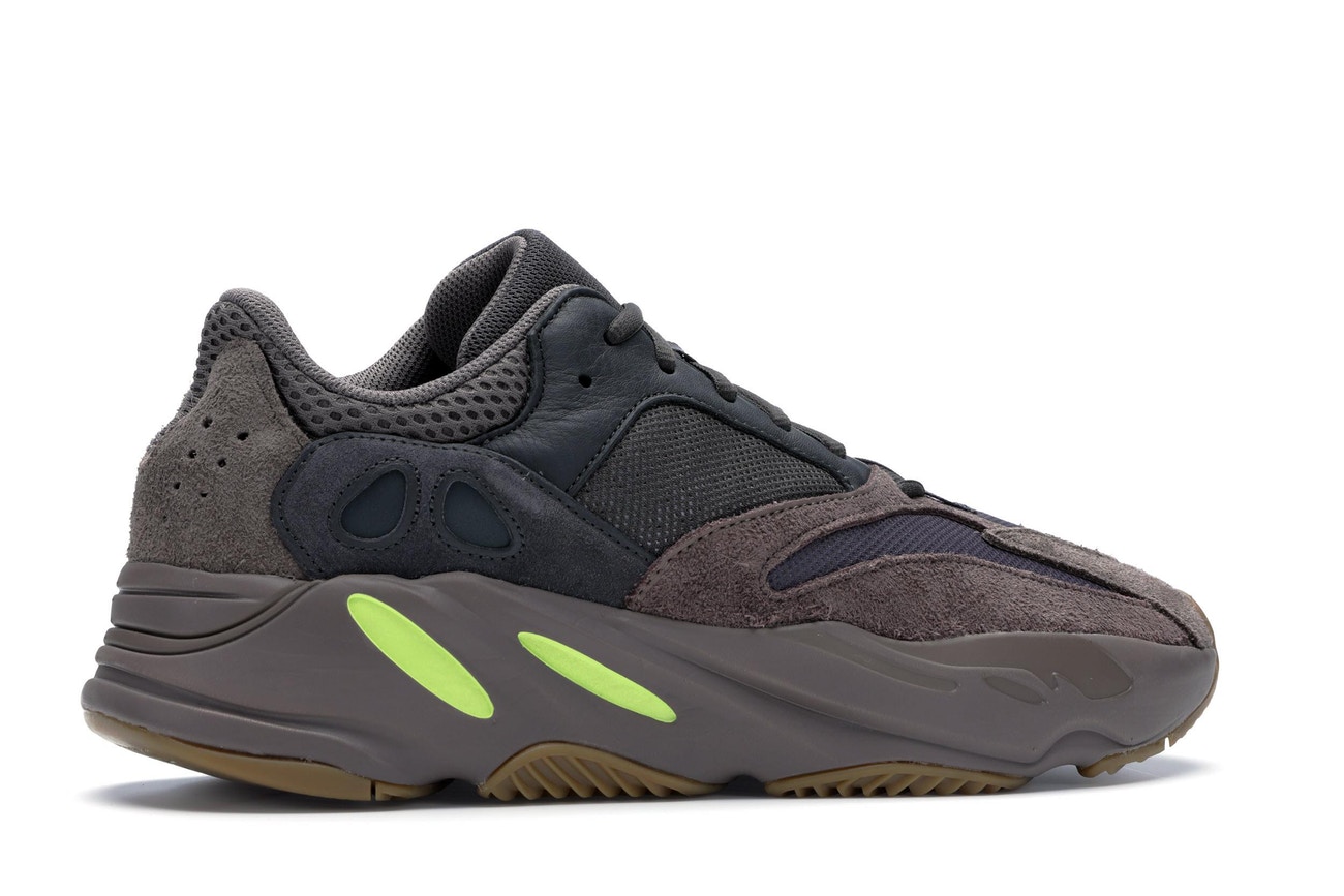 Yeezy 700