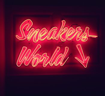 sneakers world - Sneakers Mgazine